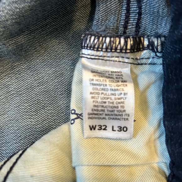 Lucky Brand 32x30 Jeans - Picture 4 of 8